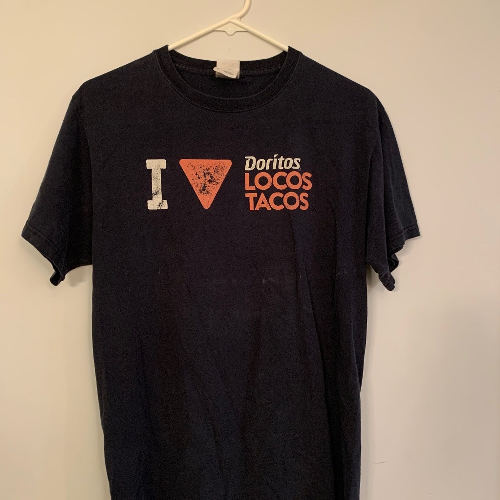 Doritos tee size m